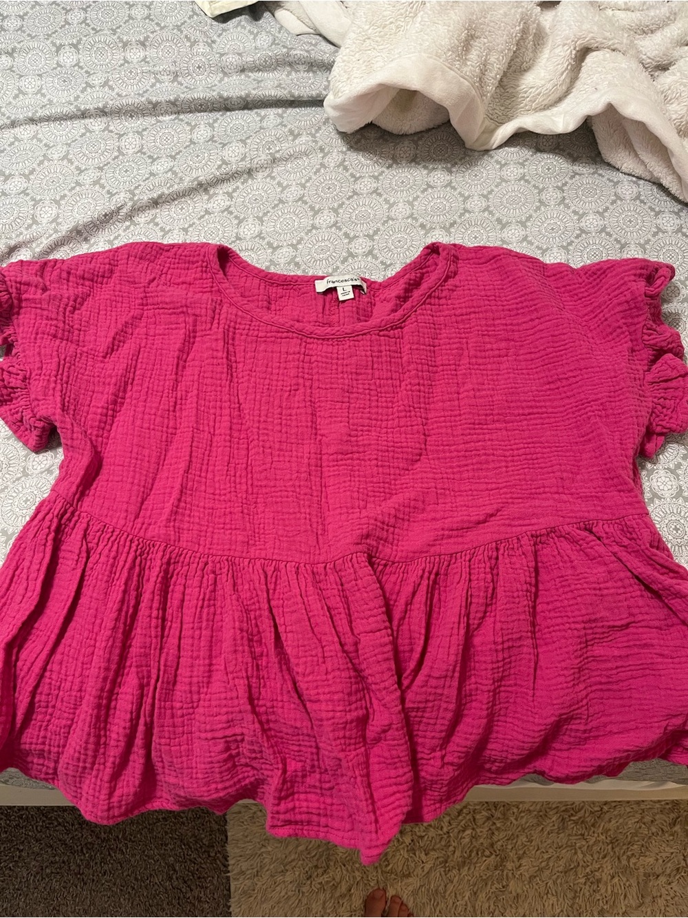 Francesca's Collections Hot Pink Peplum Gauze Top